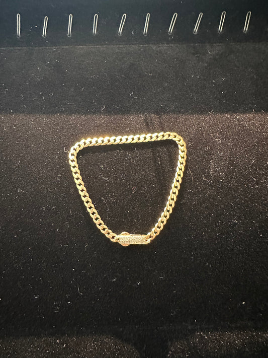 Bracelet